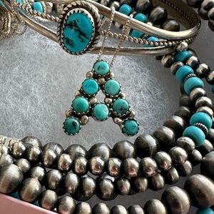 Turquoise Tuesday Porter Necklace